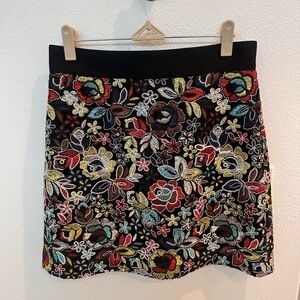 Floral Embroidered Women's Skirt